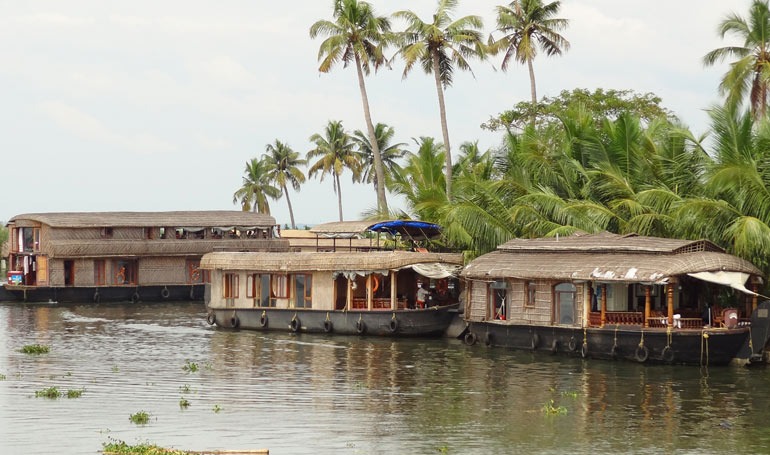 kerala-houseboat